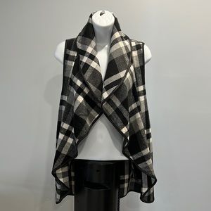 Favlux waterfall black & white plaid vest with pocket
